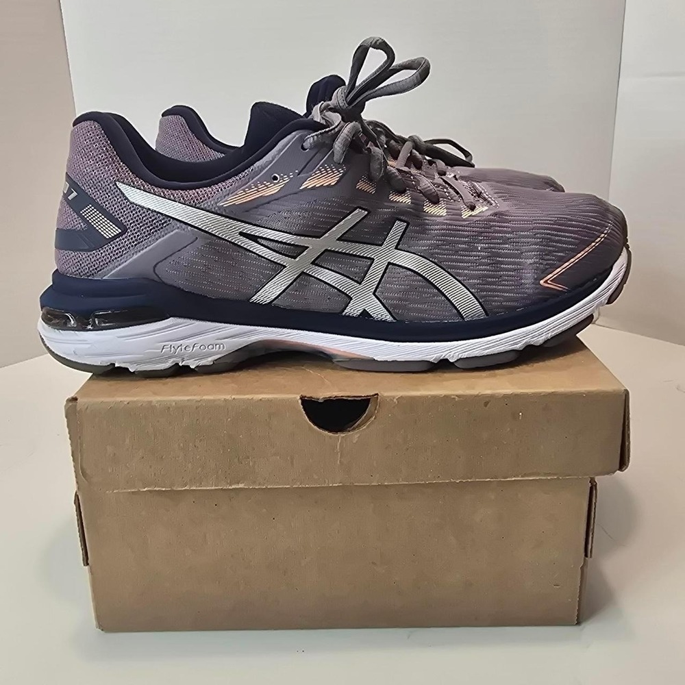ASICS GT-2000 7 Twist Purple Running Shoes Women's- 11 US‎